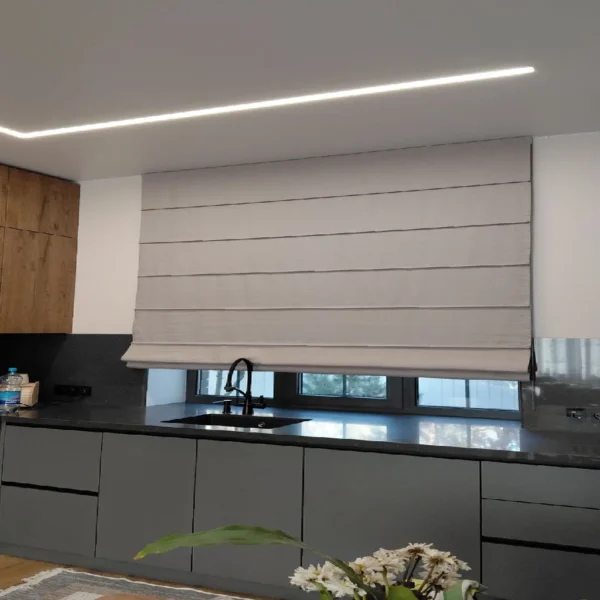 ستائر روماني للمجالس وغرف النوم | أناقة وخصوصية