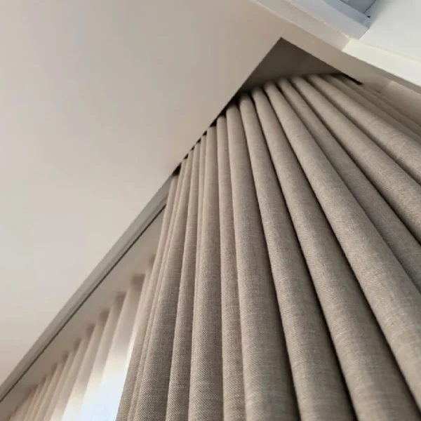 ستائر ويفي حديثة تضيف لمسة فخامة لمنزلك